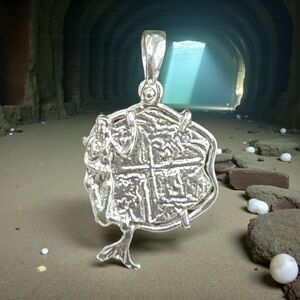 ATOCHA Silver Pendant in mermaid bezel 925 sterling silver dime size